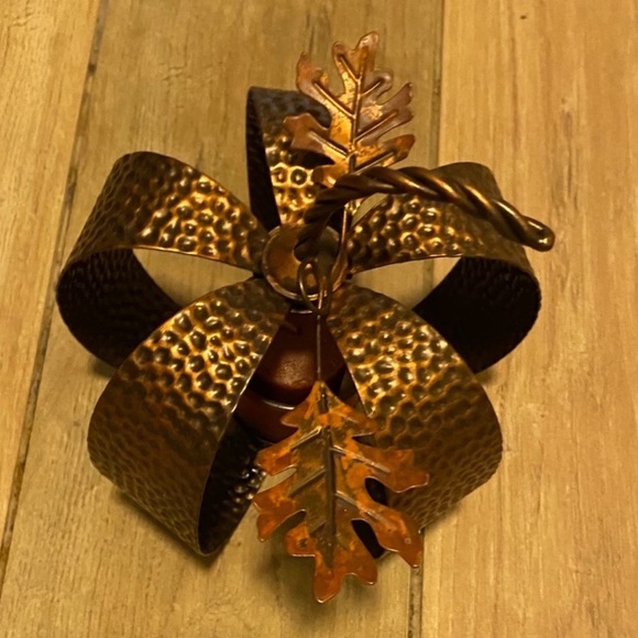 Hammered Copper Pumpkins - Picture 3 of 5